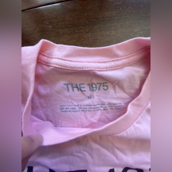 The 1975 Baby Pink Band T-Shirt Size M - Picture 6 of 6